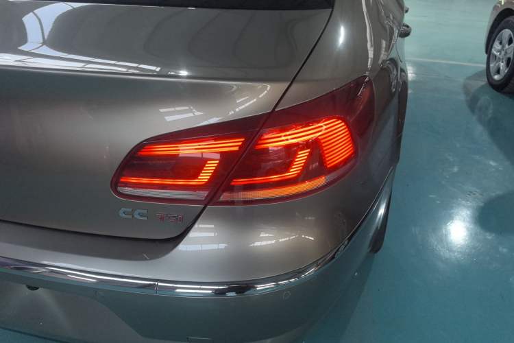 Used Volkswagen FAW-Volkswagen CC 2016 1.8TSI Prestige Model