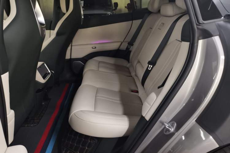 Used  YU7 2025 Ultra-Long Range Rear-Wheel Drive Version
