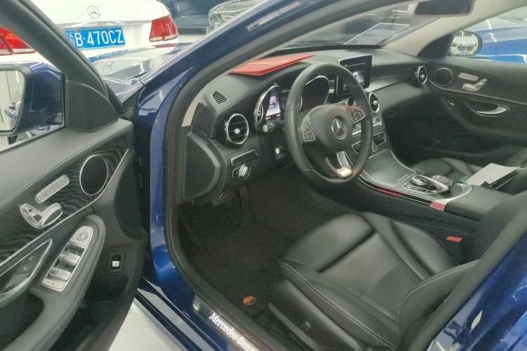 Used Mercedes-Benz C-Class 2017 Facelift C 200 L Sport Edition
