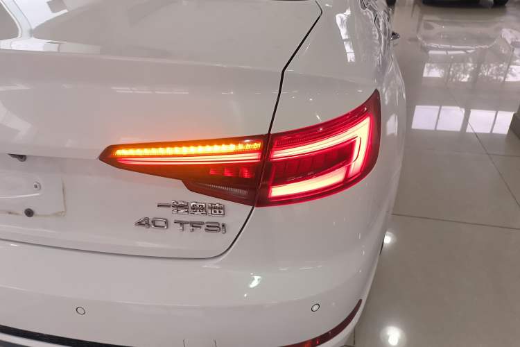 Used Audi A4L 2017 Plus 40 TFSI Fashion Model
