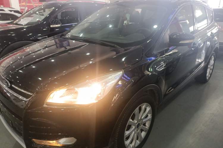 Used Ford Kuga 2015 1.5L GTDi Two-Wheel-Drive Comfort Model
