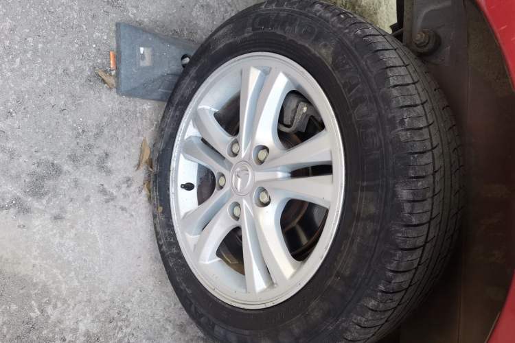 Used HYOSOW H2 2015 1.5L AMT Prestige Version BJ415C
