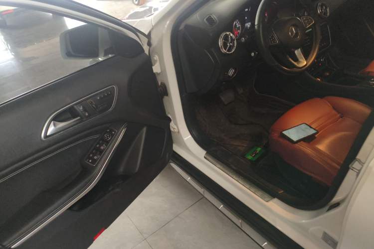 Used Mercedes-Benz GLA 2016 GLA 200 Fashion Model