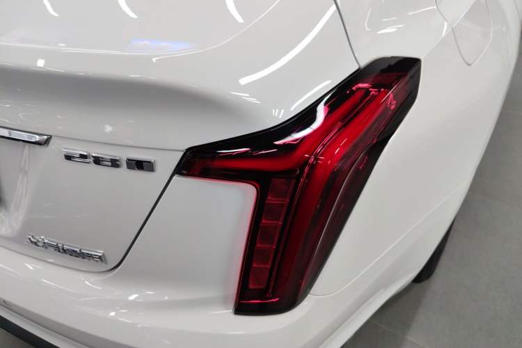 Used Cadillac CT5 2021 28T Luxury Version
