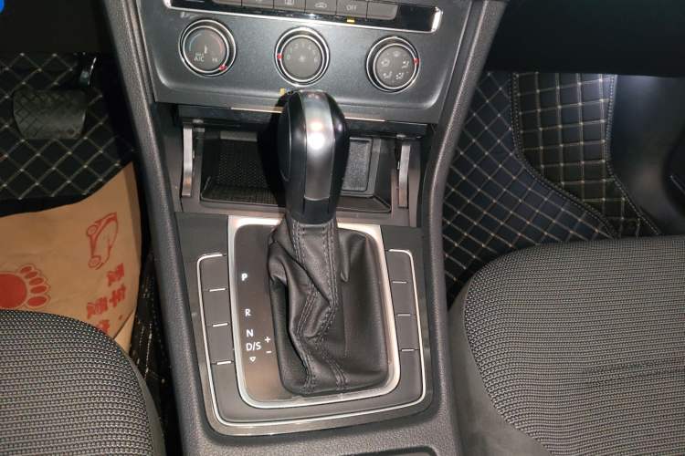 Used Volkswagen Golf 2018 1.6L Automatic Comfort Model