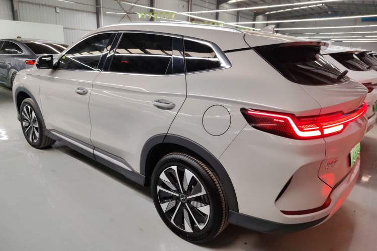 Used BYD Song PLUS New Energy 2025 DM-i 112KM Prestige Model