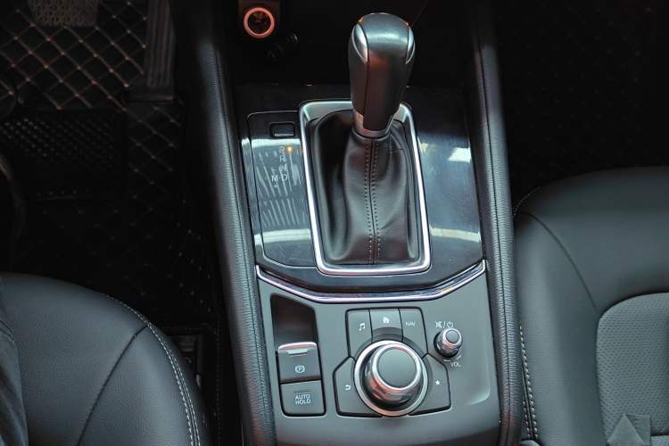 Used Mazda CX-5 2017 2.0L Automatic 2WD ZhiShang Trim China V Standard
