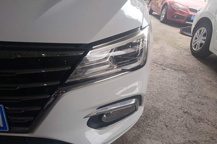 Used Roewe i5 2019 1.5L Automatic 4G Connected Langyue Edition
