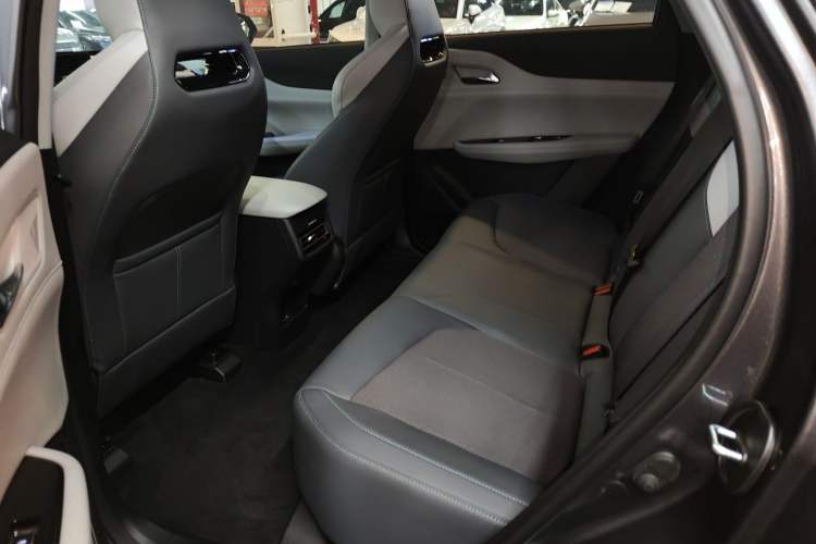 Used Changan UNI-Z 2025 1.5T Luxury Version
