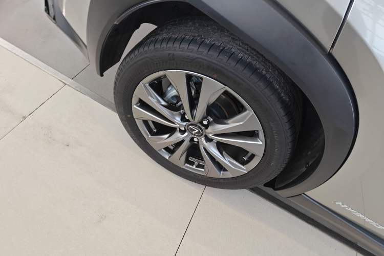 Used Lexus UX 2020 260h F SPORT All-Wheel-Drive Version
