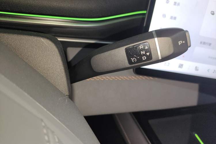 Used  S05 2024 200 Ultra Range-Extended Long-Range Version
