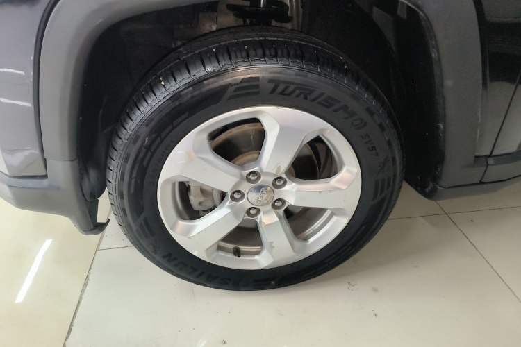 Used  Compass 2017 200T Automatic Family Edition