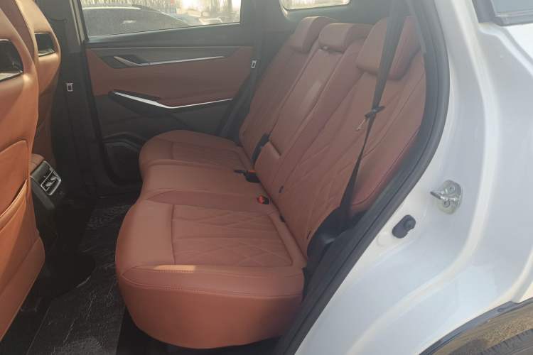 Used Changan CS75 PLUS 2024 3rd Generation Champion Edition 2.0T Intelligent Drive Performance Model