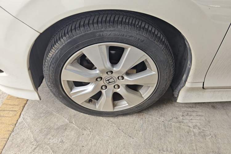 Used Honda Jade 2016 1.8L Automatic Comfort Elite Version 5 Seats
