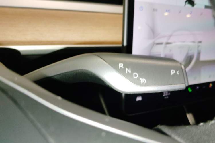 Used Tesla Model 3 2020 Revised Version Standard Range Rear-Wheel Drive – Upgraded Edition
