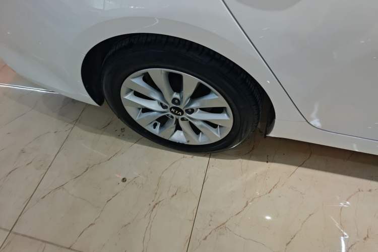 Used Kia K5 2016 1.6T Automatic LUX