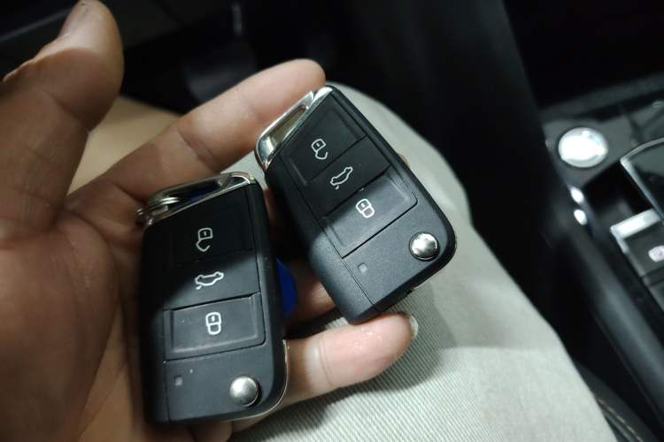 Used Volkswagen Tharu 2021 280TSI Two-Wheel Drive Comfort Edition