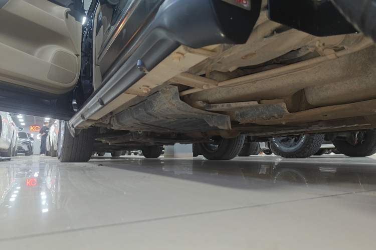 Used Toyota Highlander 2012 3.5L 4x4 7-Seater Luxury Edition
