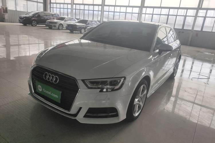 Used Audi A3 2019 Sportback 35 TFSI Fashion Edition China V