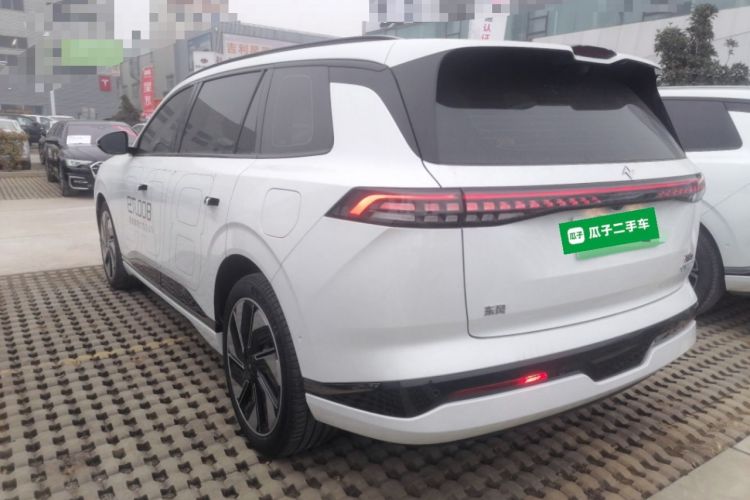 Used  eπ008 2025 210Max Range-Extended Version 5 Seats