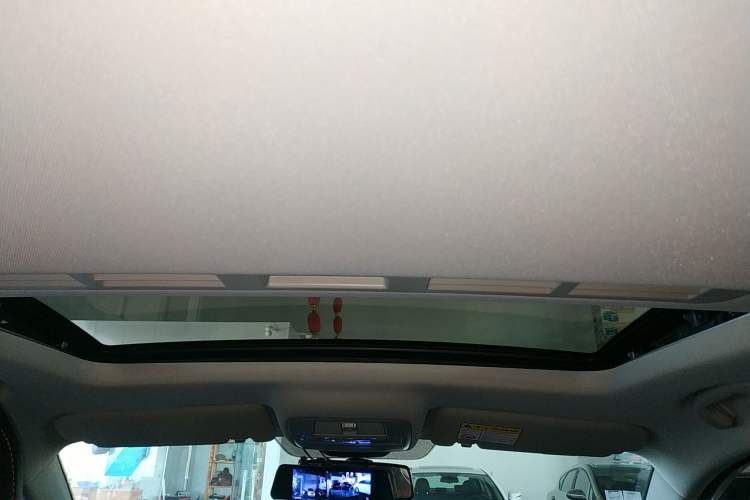 Used MG 5 2021 180 DVVT CVT Youth Luxury Edition
