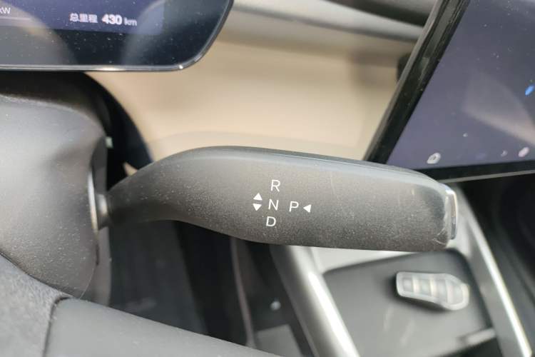 Used BYD Dolphin 2025 Smart Drive Version 420 km Freedom Edition
