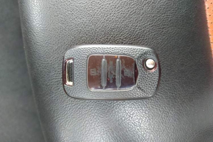 Used Baojun 560 2015 1.8L Manual Elite Model
