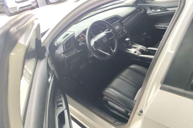 Used Honda Civic 2019 220TURBO CVT Dynamic Edition China VI Emission Standard