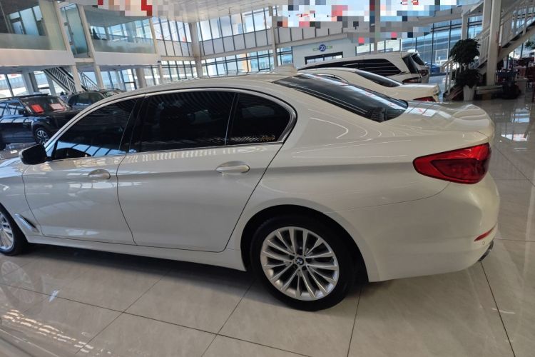 Used BMW 5 Series 2019 Facelifted 530Li Leading Edition Luxury Package
