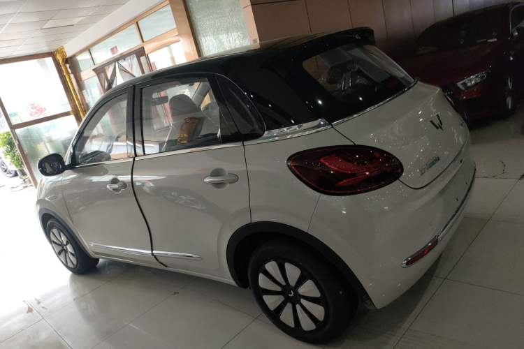 Used Wuling Bingo 2024 333 km Enjoyment Version
