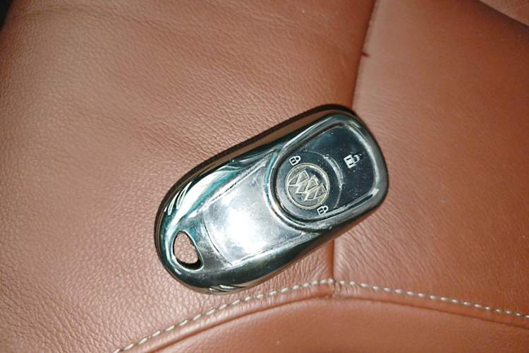 Used Buick GL6 2018 18T 5-seat Luxury Model