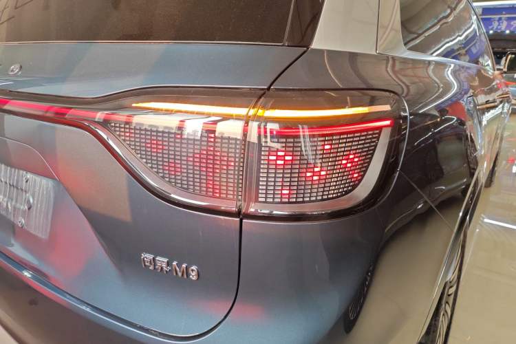 Used Hima AITO M9 2024 Range-Extended Ultra Version 42 kWh 6-Seater Model