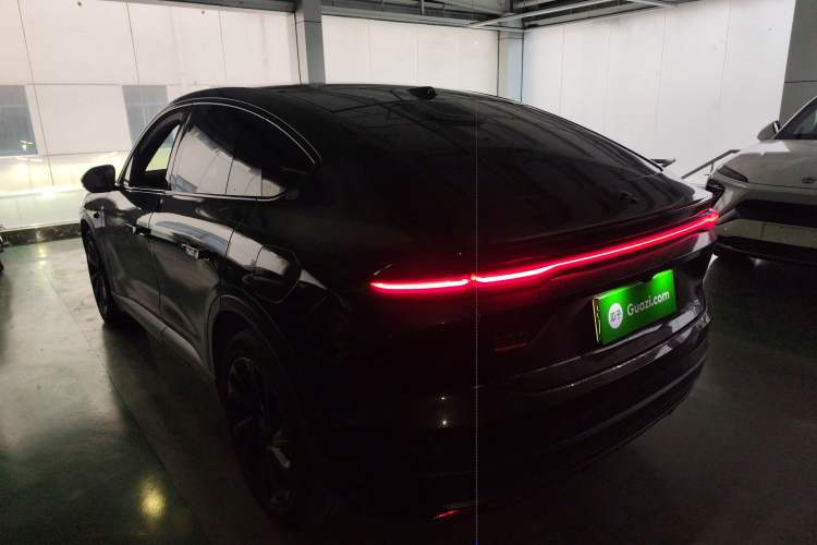 Used Nio EC6 2024 75 kWh