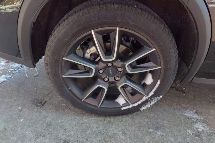 Used Lynk & Co 01 2021 2.0TD Two-Wheel-Drive Pro Trim