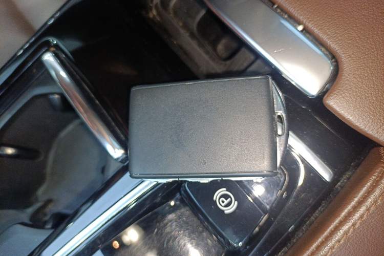 Used Volvo S90 New Energy 2021 T8 eDrive Hybrid Zhiyi Luxury Edition