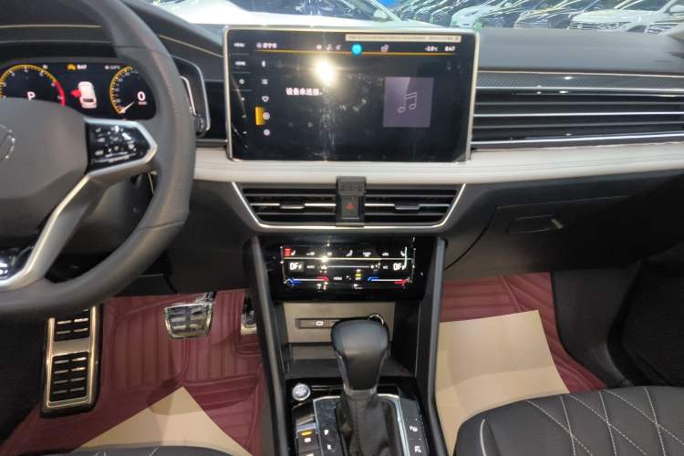 Used Volkswagen Tiguan L 2023 330TSI Automatic Two-Wheel Drive R-Line Enjoyment Edition