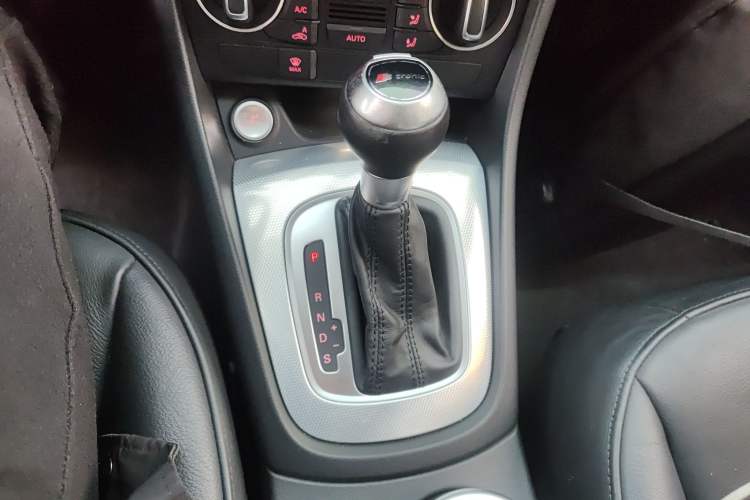 Used Audi Q3 2016 35 TFSI quattro all-wheel-drive style model