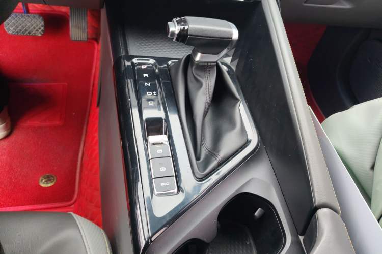 Used Baojun RC-5 2020 1.5T CVT Smart Luxury Edition