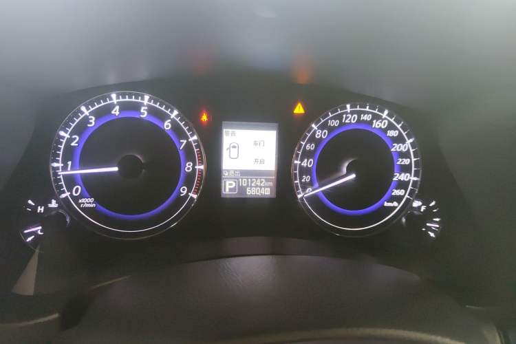 Used Infiniti QX50 2015 2.5L Comfort Edition
