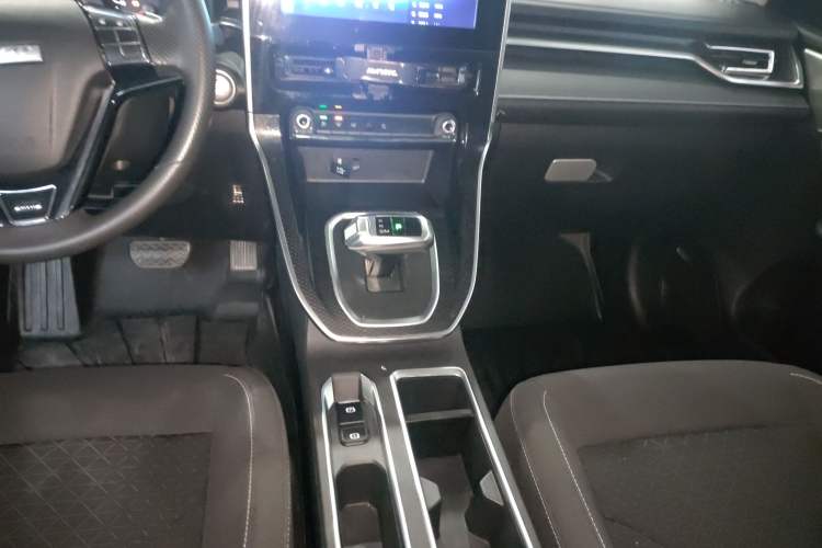 Used Haval M6 2021 PLUS 1.5T DCT Elite Smart Connectivity Model
