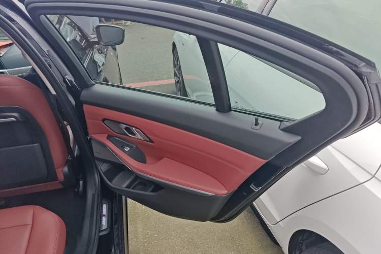 Used BMW 3 Series 2022 325Li M Sport Night Edition Package
