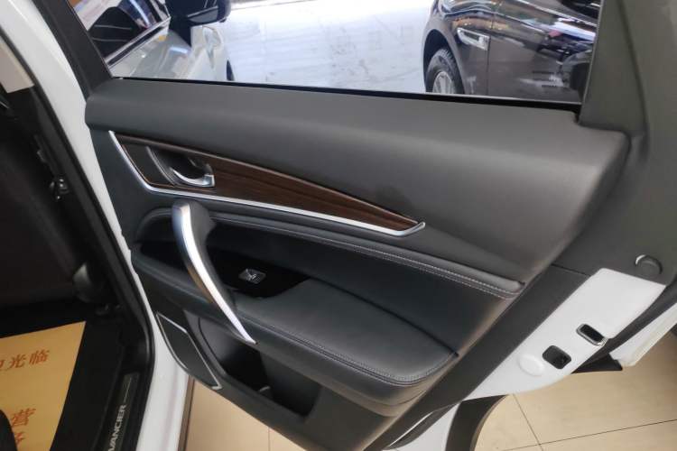 Used Honda Avancier 2017 240TURBO Two-Wheel Drive Comfort Version
