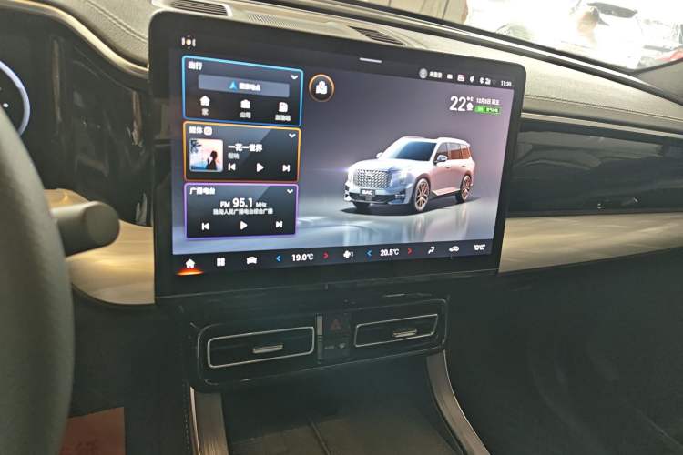 Used GAC Trumpchi GS8 2022 Linghang Series 2.0 TGDI Two-Wheel-Drive Luxury Smart Connectivity Version (7 Seats)