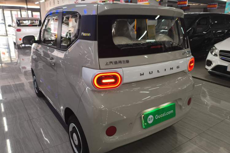 Used Wuling Hongguang MINIEV 2024 3rd Generation 215km Youth Edition