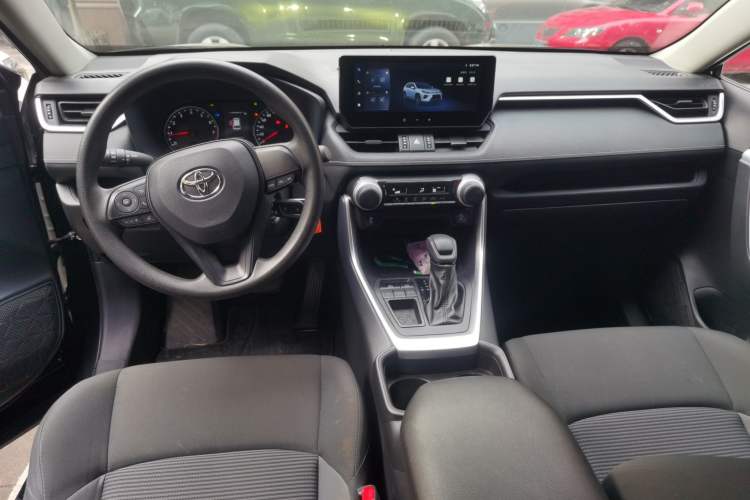 Used Toyota Wildlander 2023 2.0L CVT Two-Wheel Drive Leading Edition