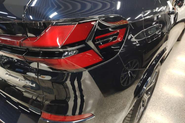 Used BMW X5 2023 xDrive 30Li Luxury M Sport Night Edition Package
