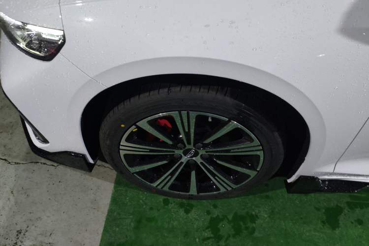 Used Geely Auto Preface 2026 Model Oriental Yao 1.5TD Kunlun Edition