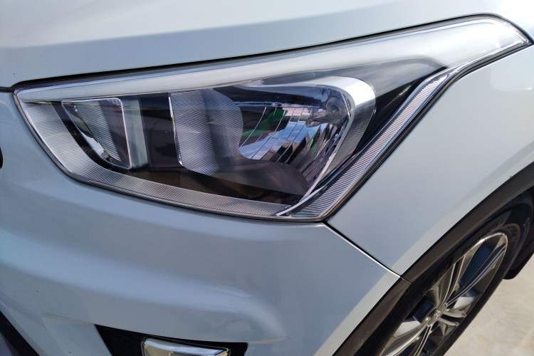 Used Hyundai ix25 2015 1.6L Automatic Two-Wheel Drive Smart GLS Trim
