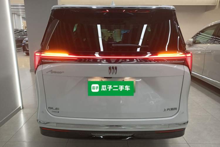 Used Buick GL8 New Energy 2024 Lu Zun Deluxe Edition 7-Seater
