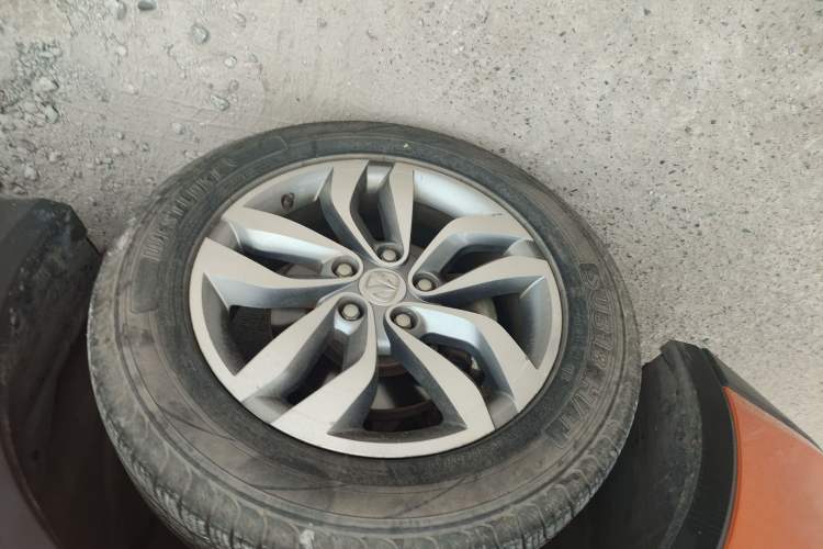 Used BAIC Weiwang S50 2016 1.5T CVT Joyful Premium Edition